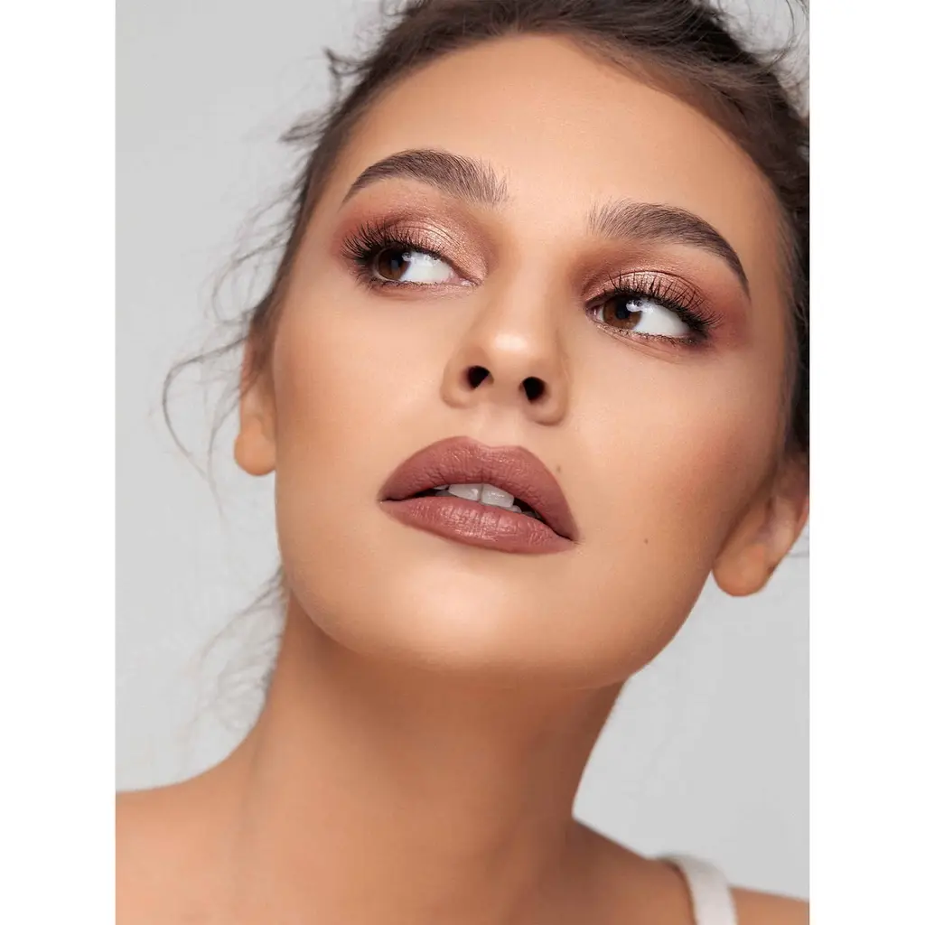 ظلال عيون Sheglam Essential Quad ظلال طبقة رقيقة