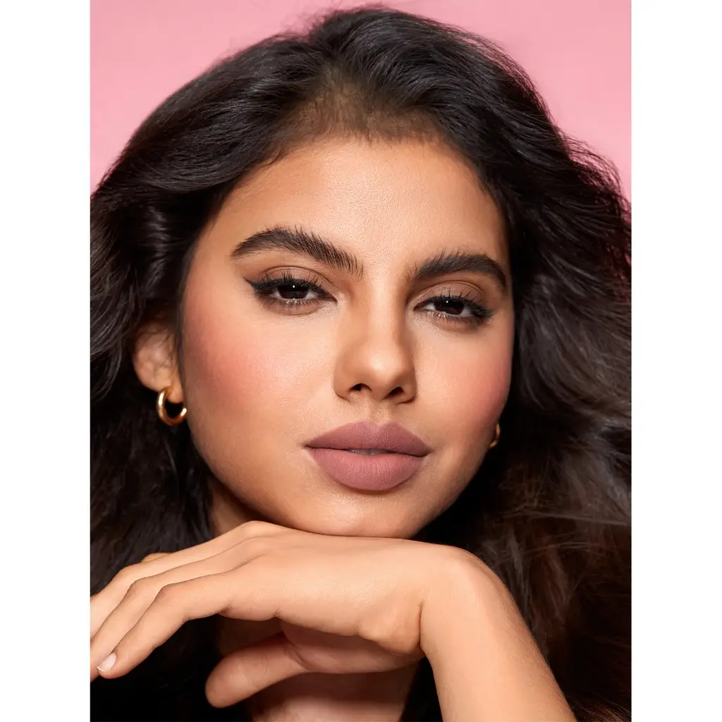 أحمر شفاه سائل Sheglam مطفي Allure سائل سائل أحمر شفاه 020 Millionaire
