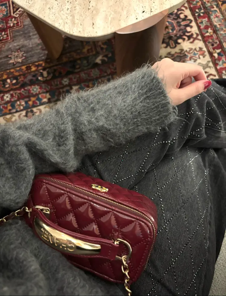 كنزة بتفصيل/ملمس تيدي