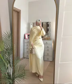 فستان سهرة ساتان