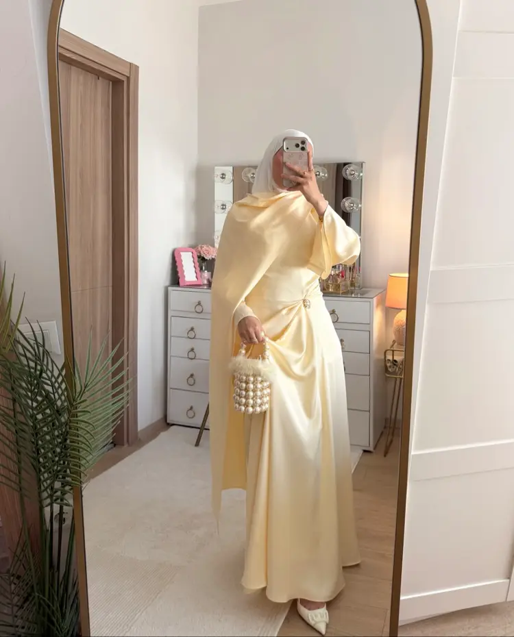فستان ساتان سهرة