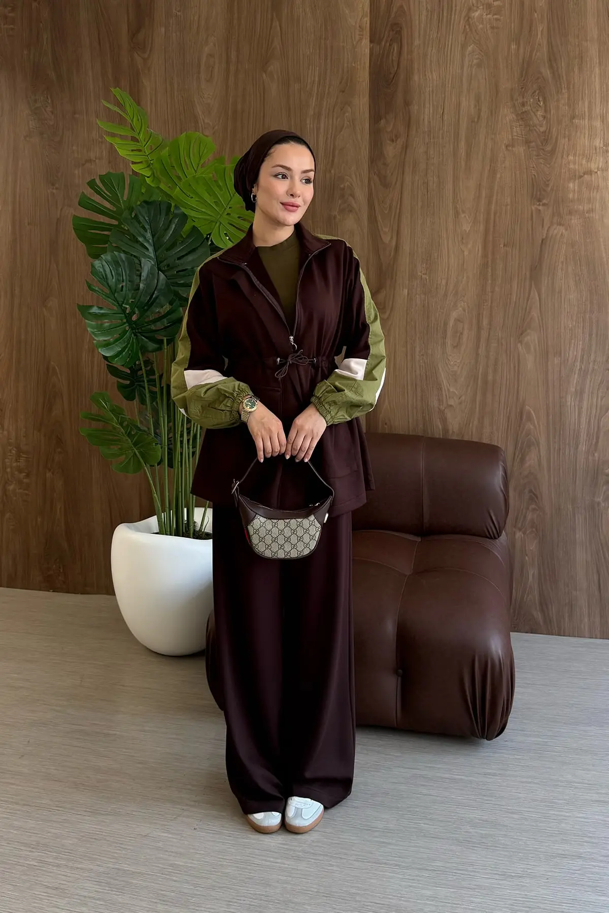 طقم رياضي عملي