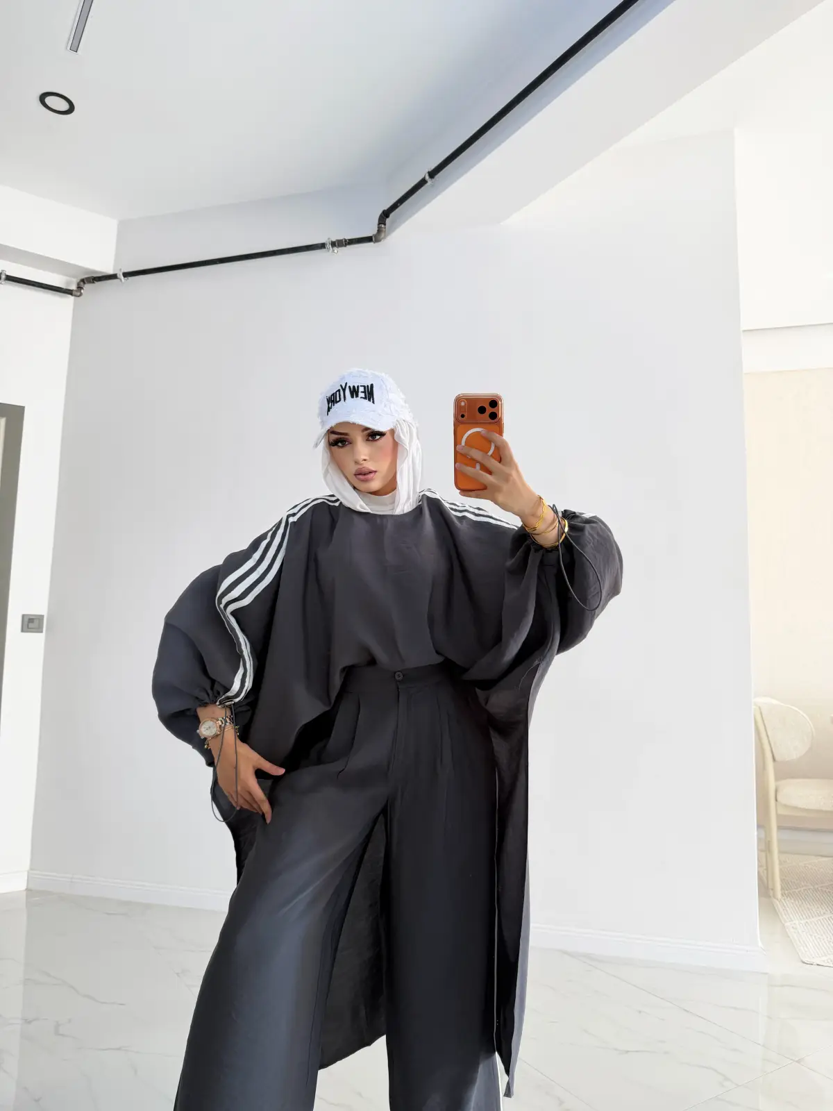مانيفست بونشو موديل واسع رياضي محتشم