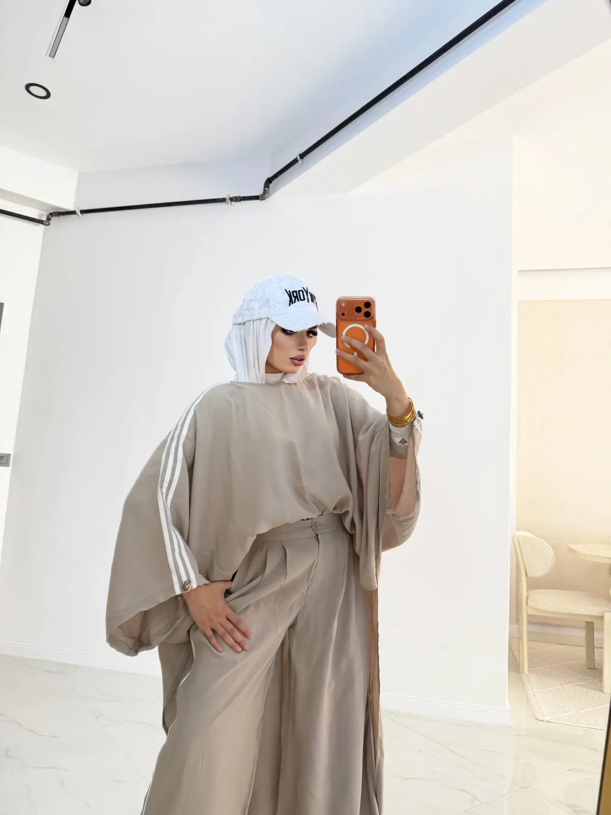 مانيفست بونشو موديل واسع رياضي محتشم