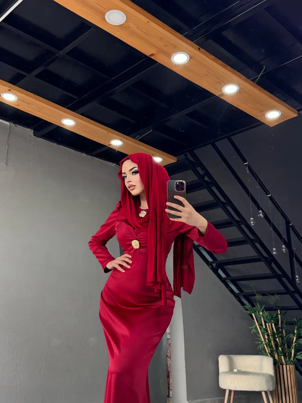 MANOLYA ABİYE