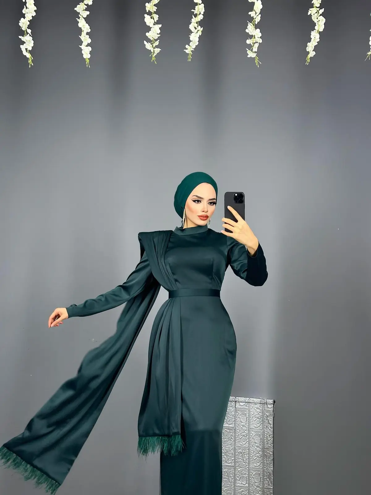 Omuz Detaylı Saten Abiye