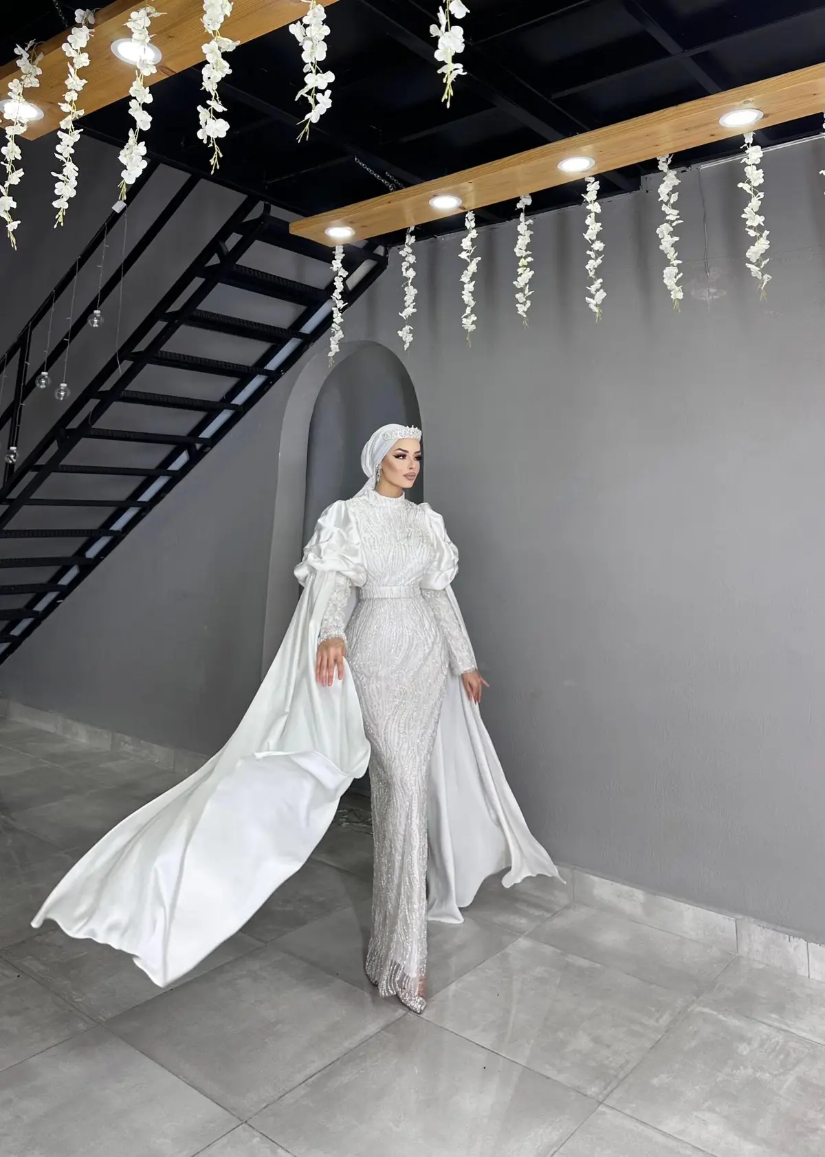 Özel Tasarım Kuğu Model Abiye
