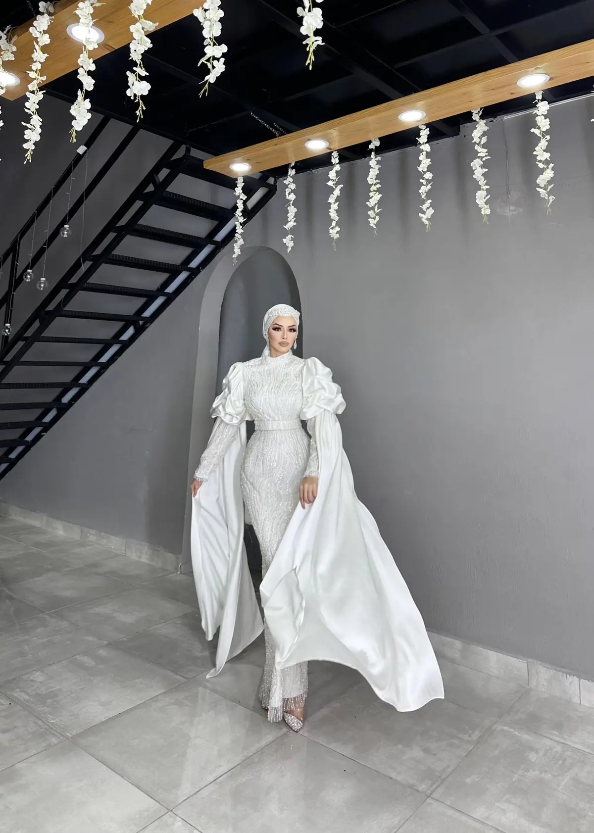 Özel Tasarım Kuğu Model Abiye