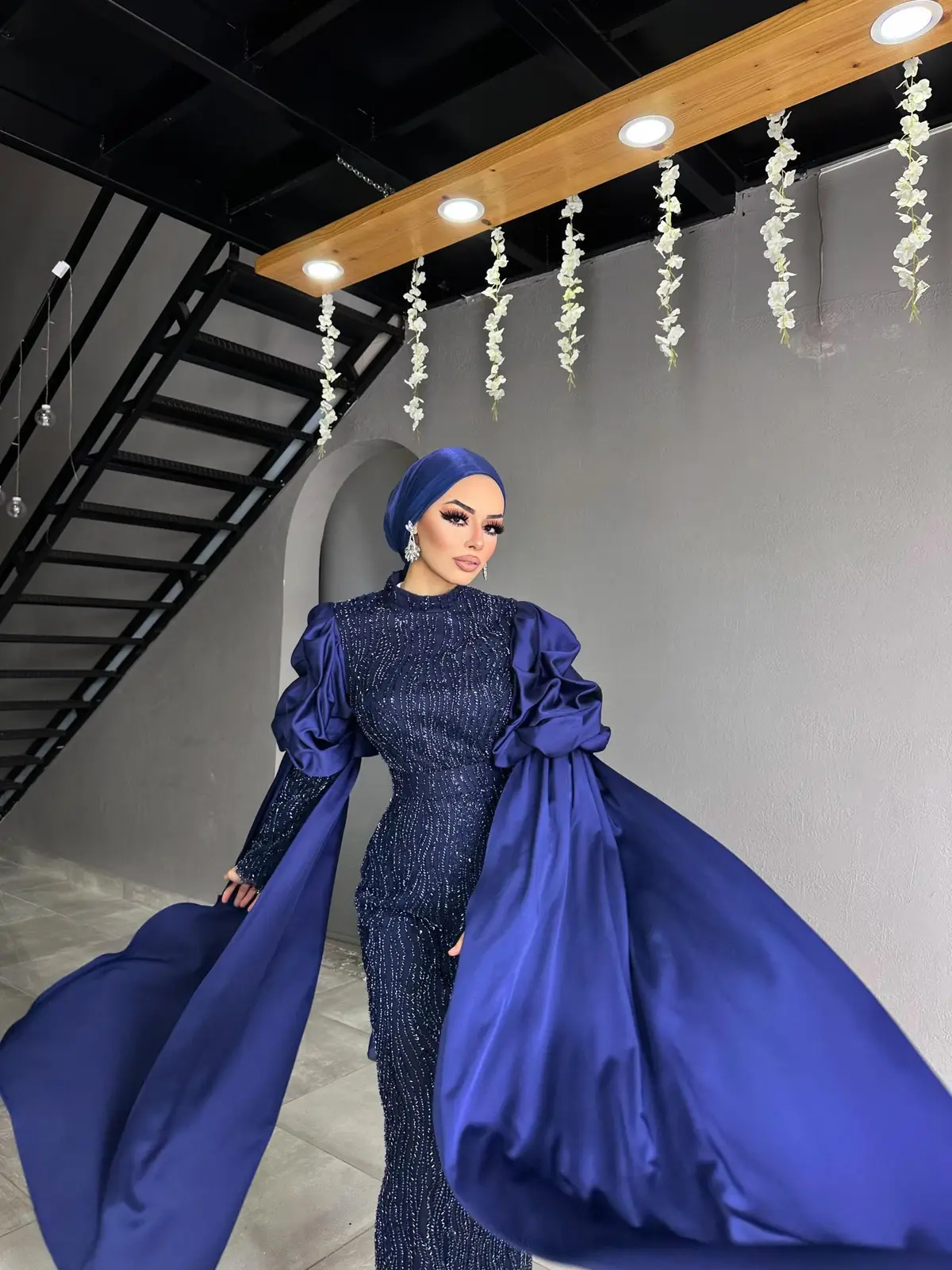 Özel Tasarım Kuğu Model Abiye